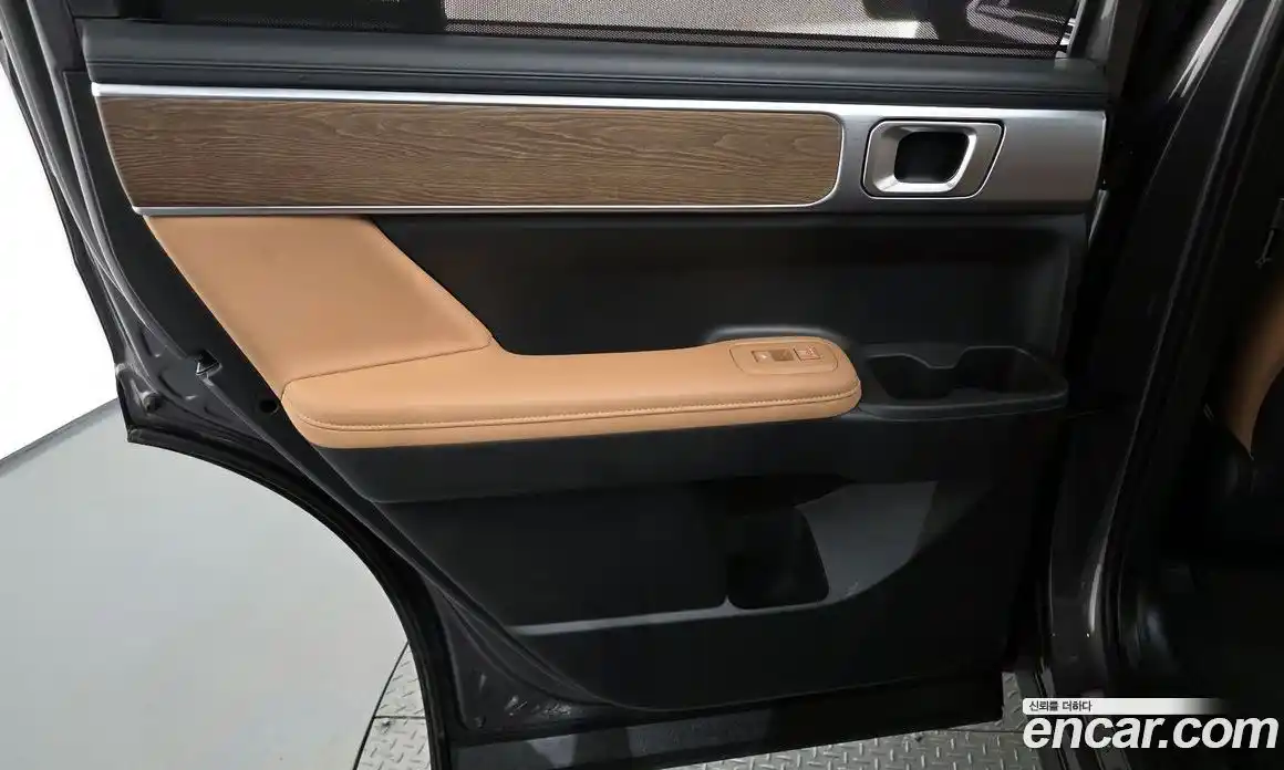 Hyundai Santa Fe 2024 1.6 гидро, фото 15