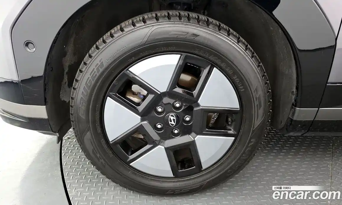 Hyundai Santa Fe 2024 1.6 гидро, фото 5