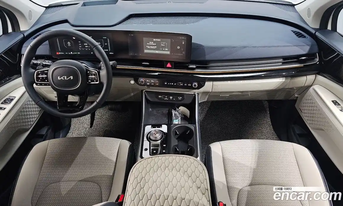 Kia Carnival 2024 1.6 автомат (гидро), фото 7