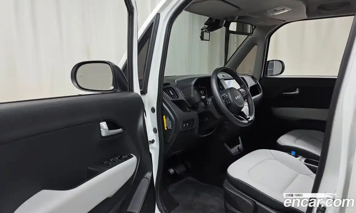 Kia Ray 2024 1.0 автомат (гидро), фото 13