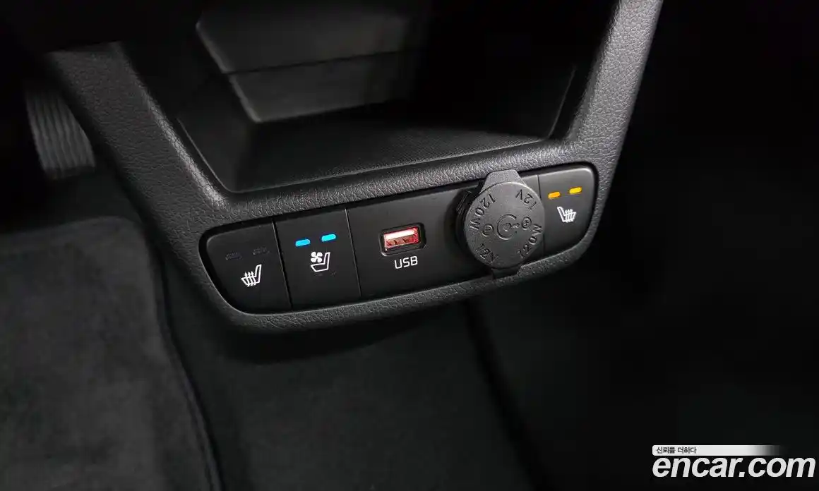 Kia Ray 2024 1.0 автомат (гидро), фото 23