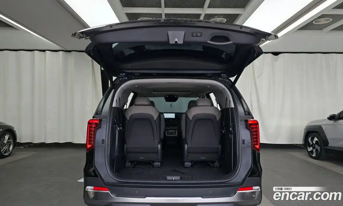 Kia Carnival 2024 3.5 автомат (гидро), фото 26