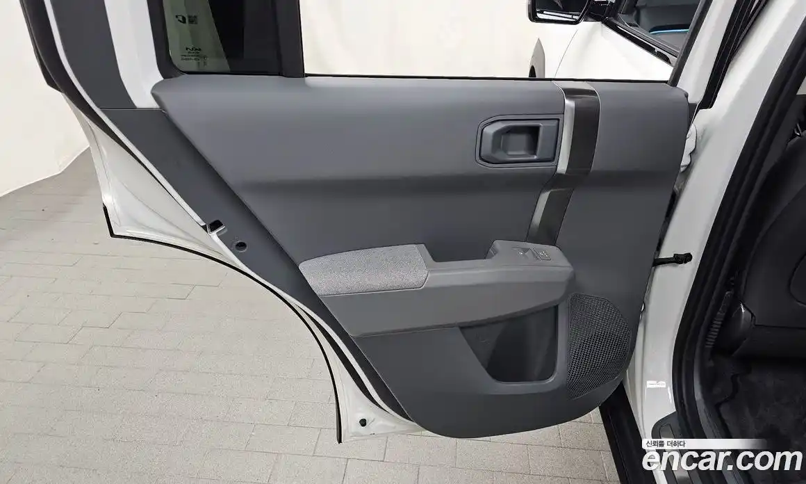 Kia EV3 2024 0.2 автомат (гидро), фото 15