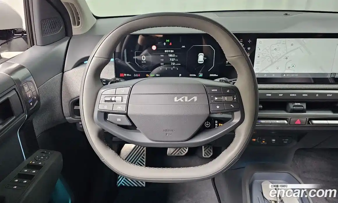 Kia EV3 2024 0.2 автомат (гидро), фото 19