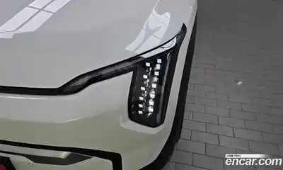 Kia EV3 2024 0.2 автомат (гидро), миниатюра 8