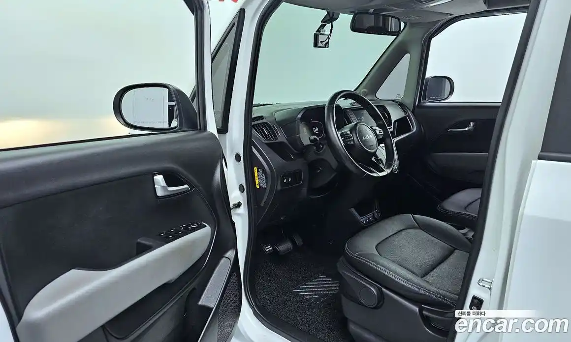Kia Ray 2023 1.0 автомат (гидро), фото 13