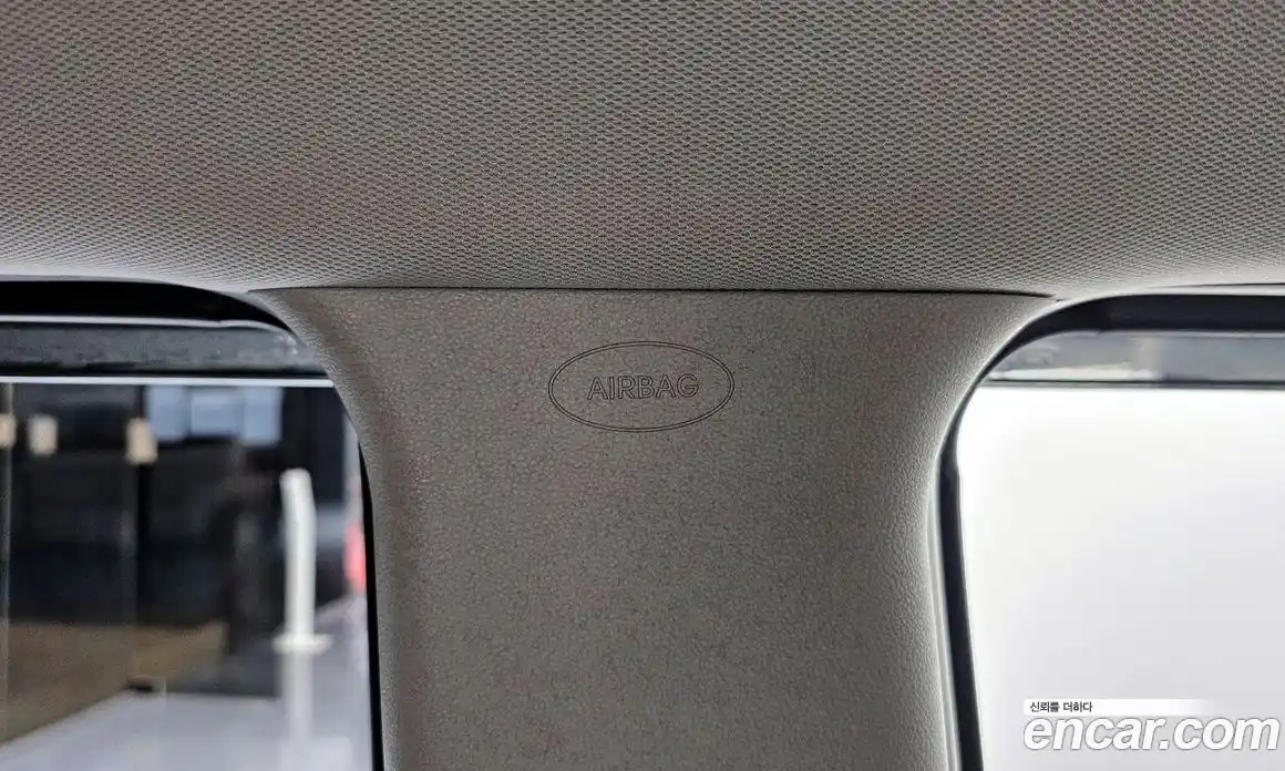 Kia Ray 2023 1.0 автомат (гидро), фото 30