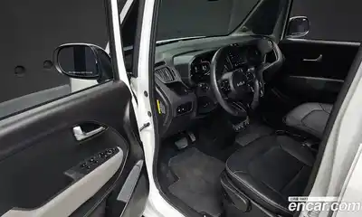 Kia Ray 2023 1.0 автомат (гидро), миниатюра 10