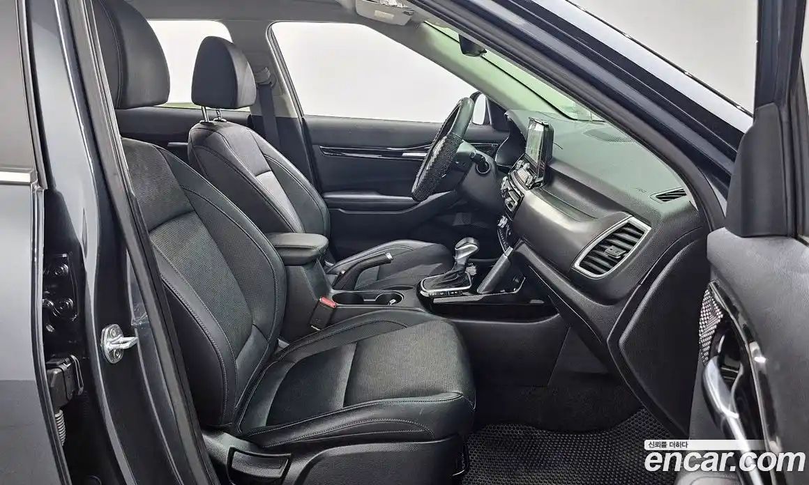 Kia Seltos 2020 1.6 автомат (гидро), фото 17