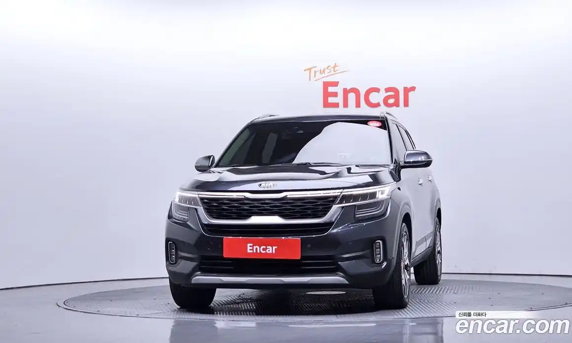 Kia Seltos 2020 1.6 автомат (гидро), фото 3