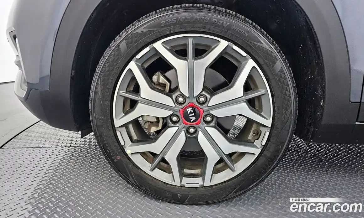 Kia Seltos 2020 1.6 автомат (гидро), фото 5