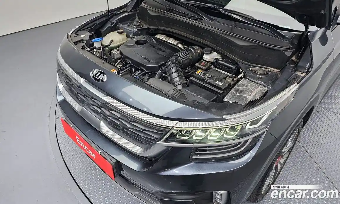 Kia Seltos 2020 1.6 автомат (гидро), фото 6