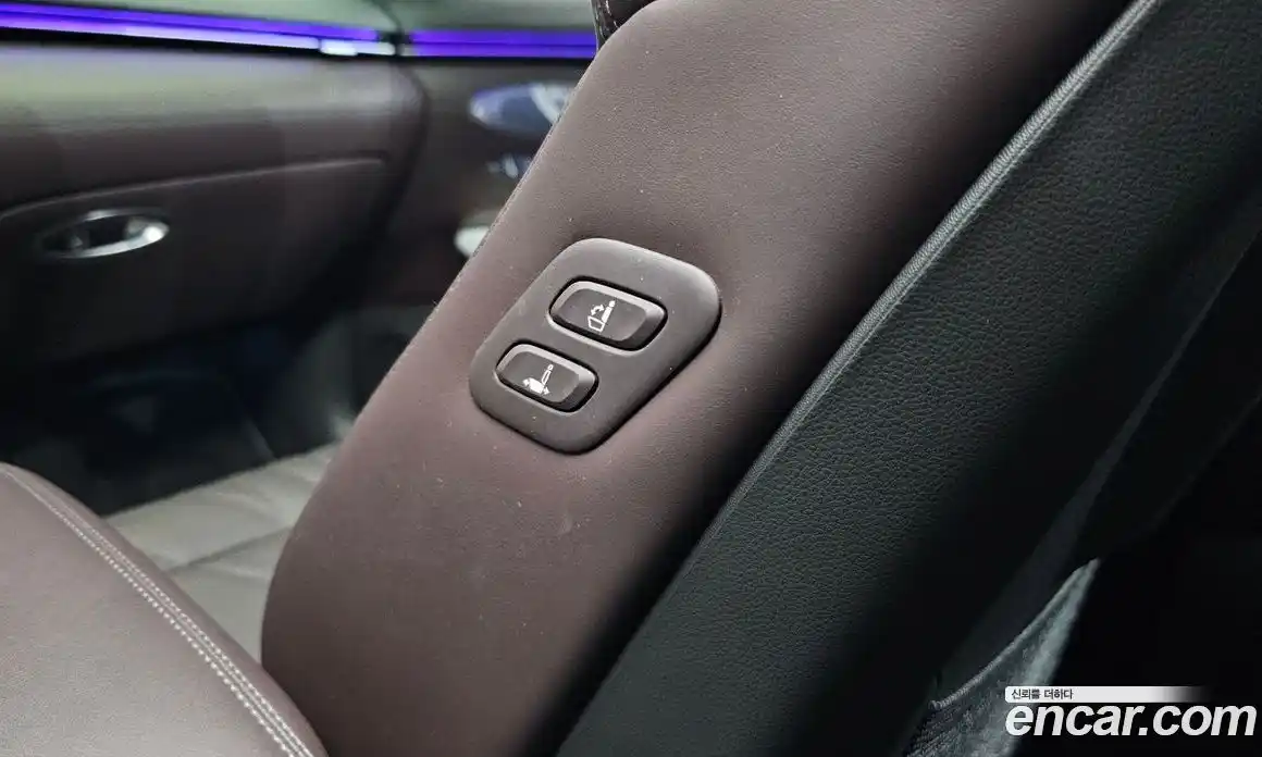 Genesis GV70 2024 2.5 гидро, фото 34