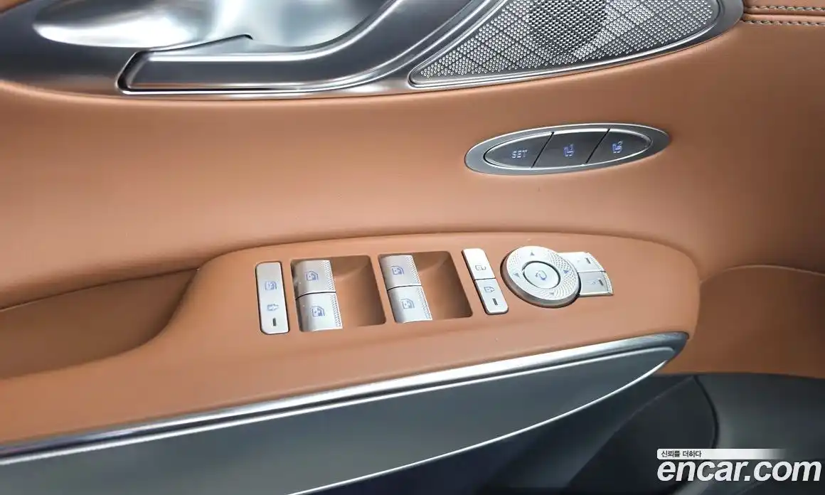 Genesis GV70 2021 2.5 гидро, фото 28