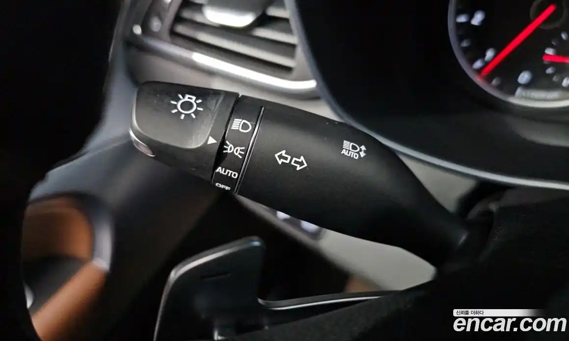 Genesis G70 2019 2.0 гидро, фото 29
