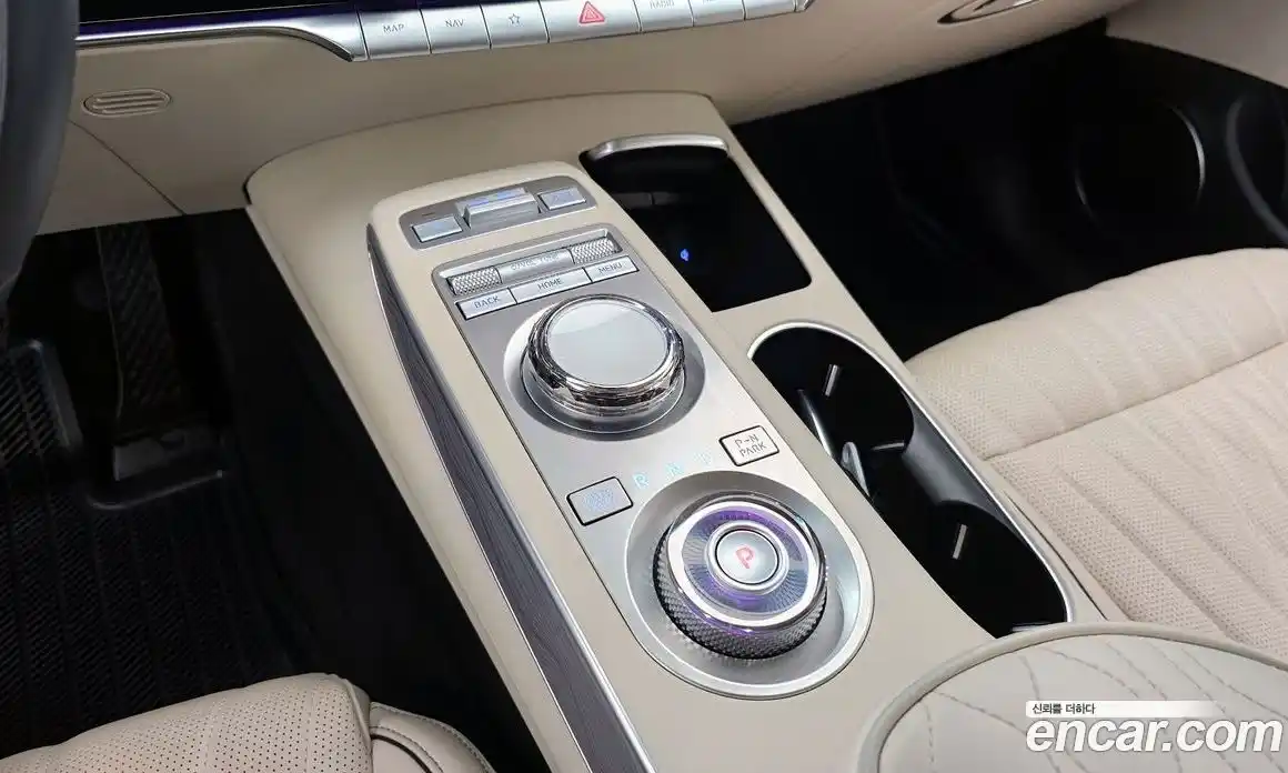 Genesis GV70 2022 2.5 гидро, фото 9