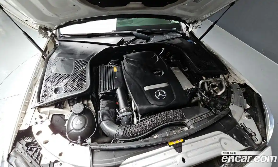 Mercedes-Benz C-Class 2016 2.0 гидро, фото 6