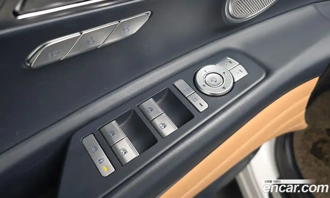 Genesis GV80 2022 3.0 гидро, фото 30