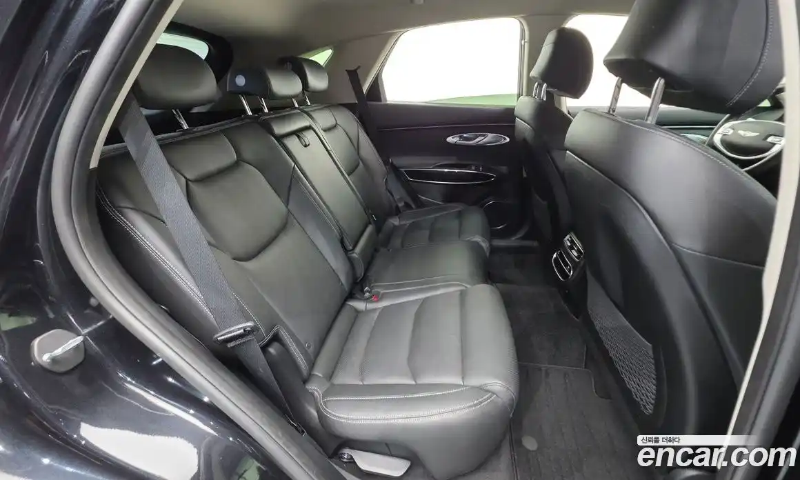 Genesis GV70 2021 2.5 гидро, фото 19