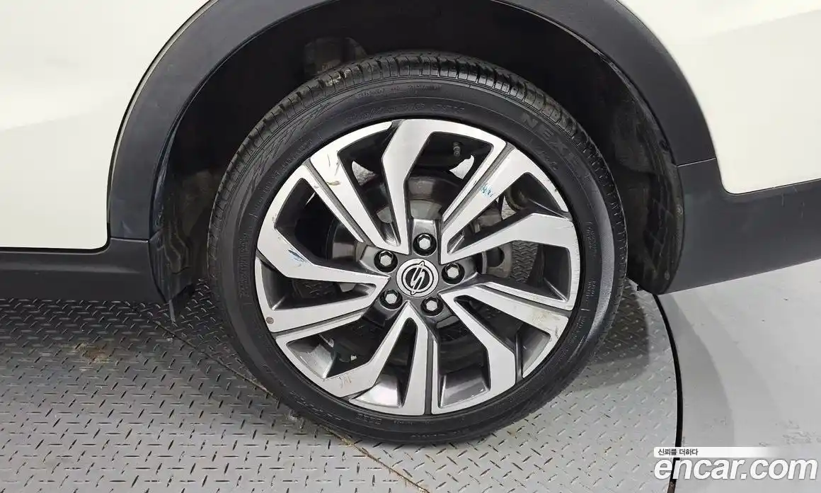 SsangYong TIBOLI 2021 1.5 автомат (гидро), фото 7