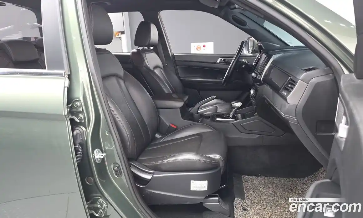 SsangYong Rexton 2022 2.2 автомат (гидро), фото 11