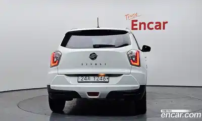 SsangYong TIBOLI 2015 1.6 автомат (гидро), миниатюра 4