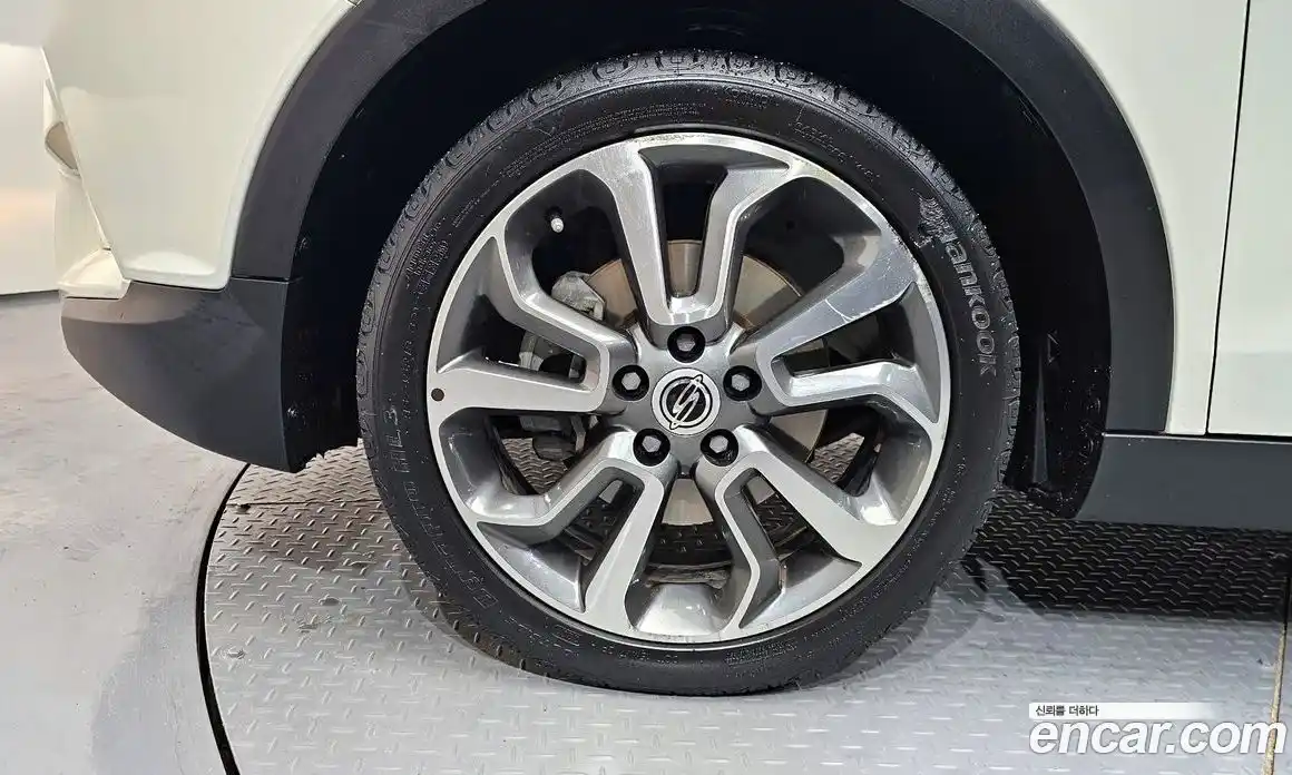 SsangYong TIBOLI 2015 1.6 автомат (гидро), фото 5