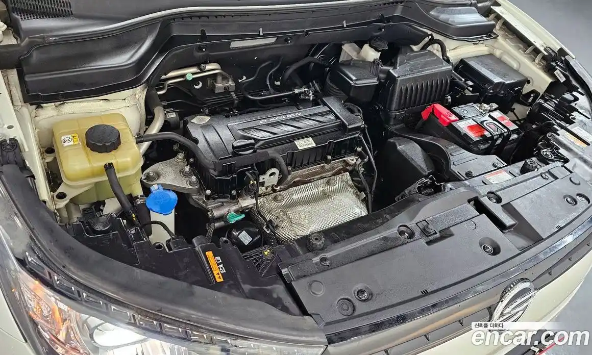 SsangYong TIBOLI 2015 1.6 автомат (гидро), фото 6
