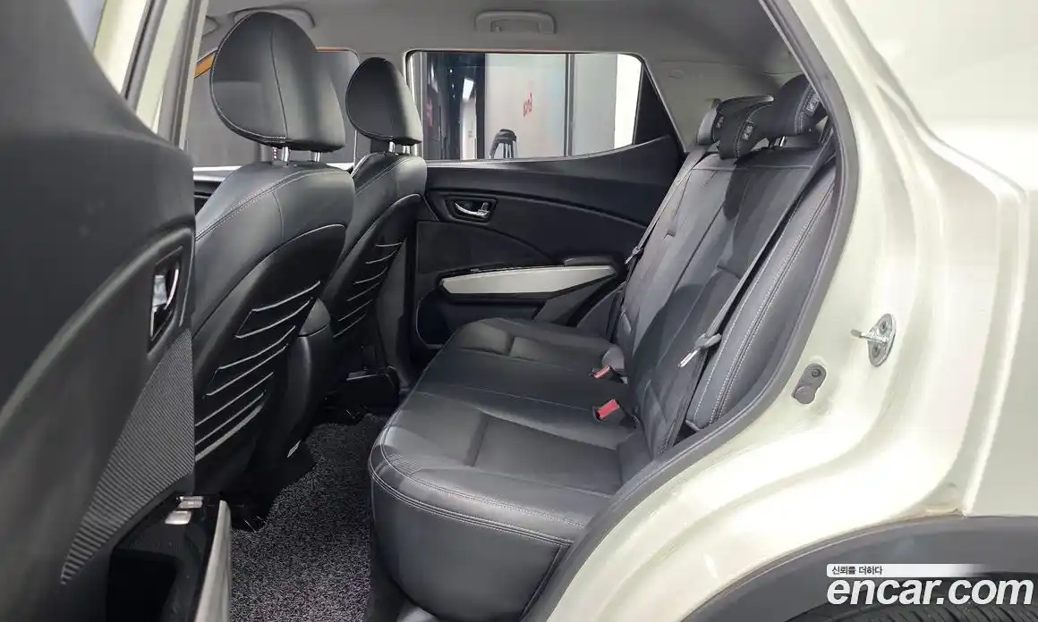 SsangYong TIBOLI 2015 1.6 автомат (гидро), фото 18