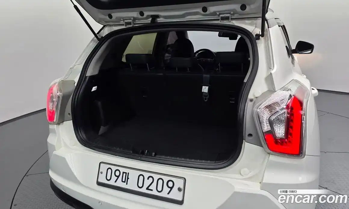 SsangYong TIBOLI 2015 1.6 автомат (гидро), фото 30