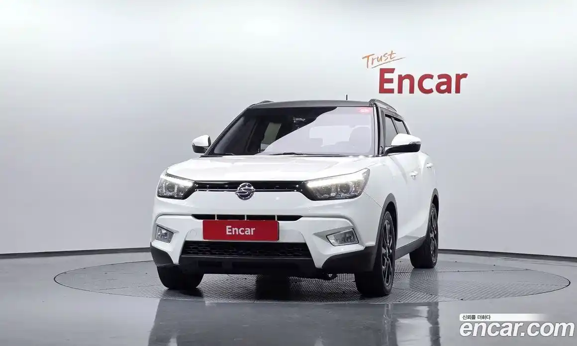 SsangYong TIBOLI 2015 1.6 автомат (гидро), фото 3