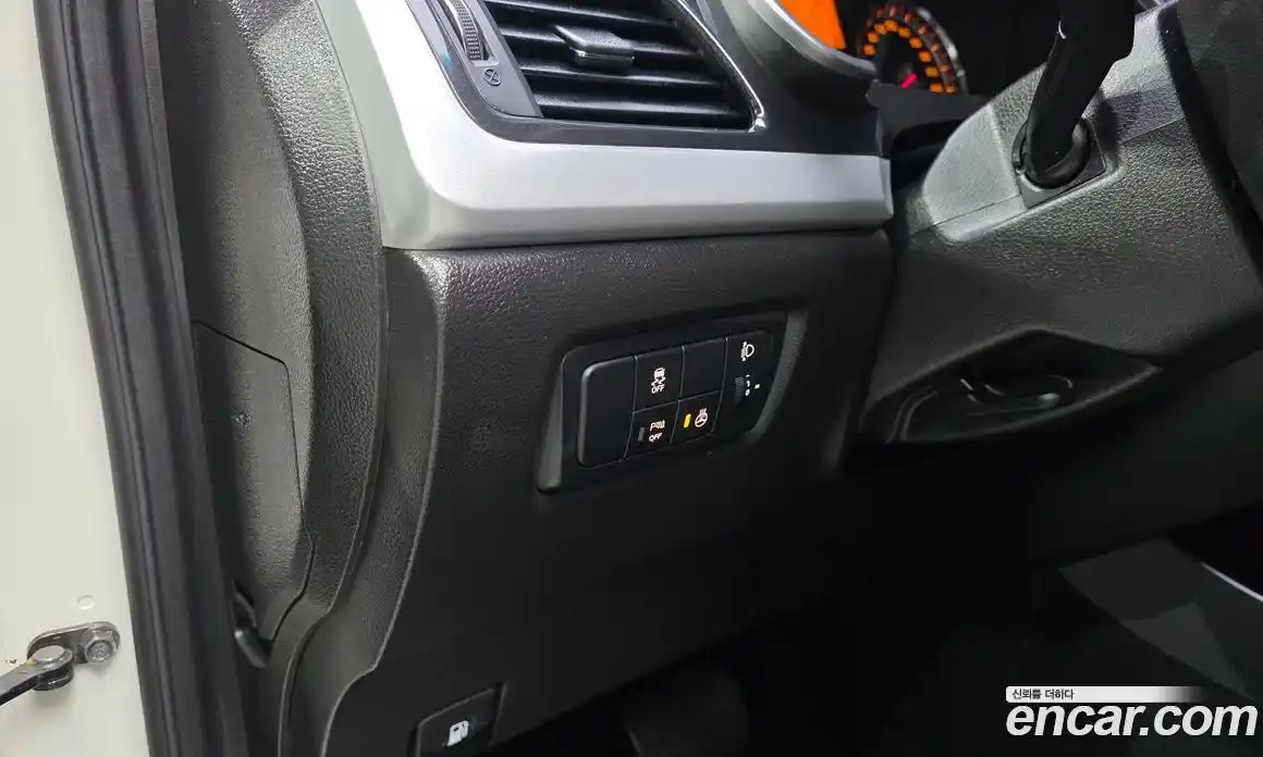 SsangYong Korando 2017 2.2 автомат (гидро), фото 23
