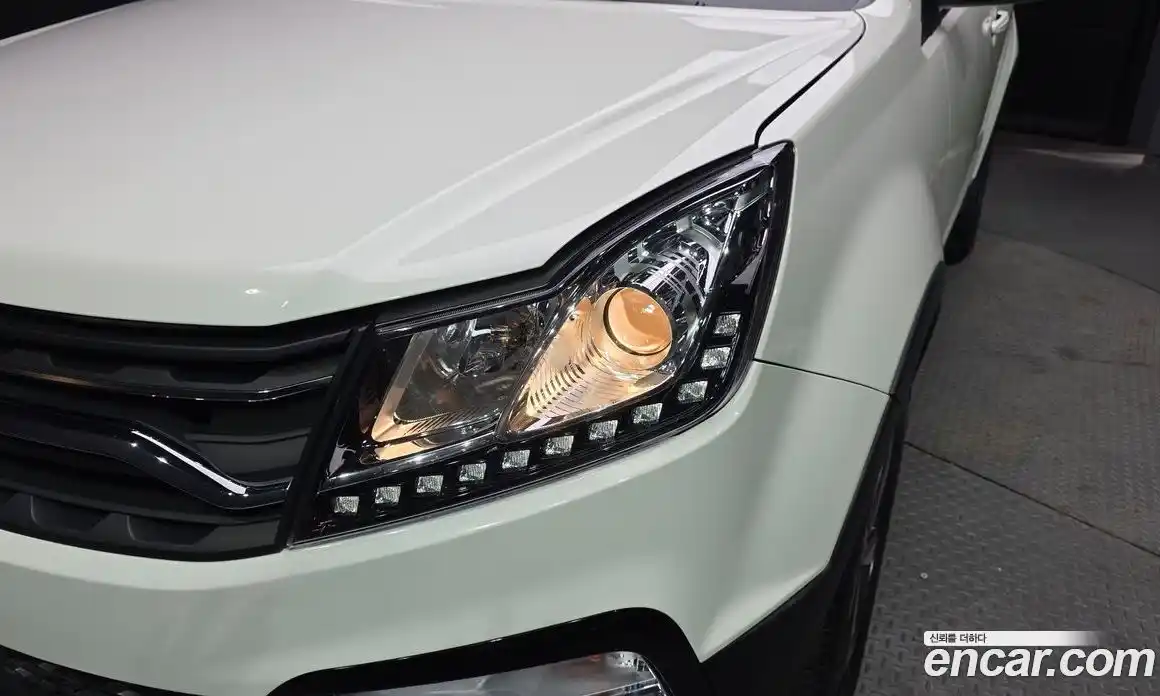 SsangYong Korando 2017 2.2 автомат (гидро), фото 8