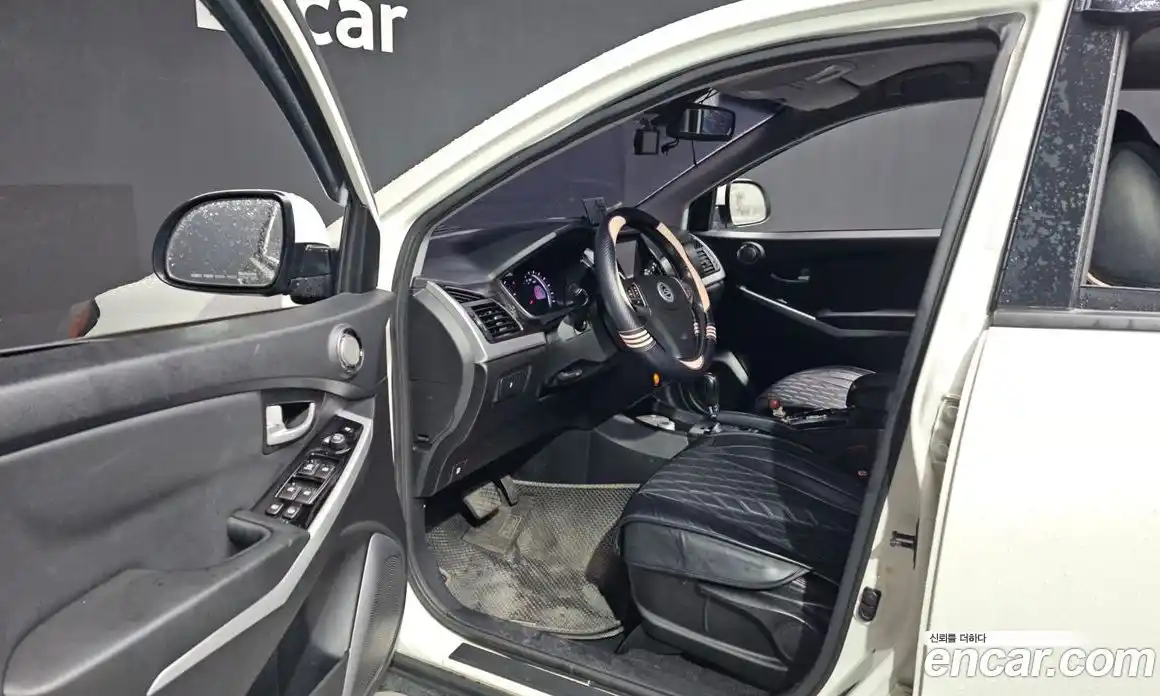 SsangYong Korando 2014 2.0 автомат (гидро), фото 13