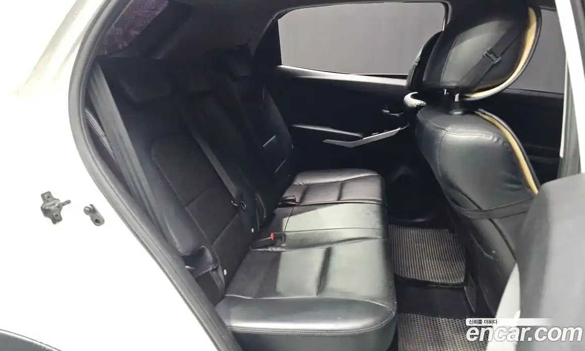 SsangYong Korando 2014 2.0 автомат (гидро), фото 18