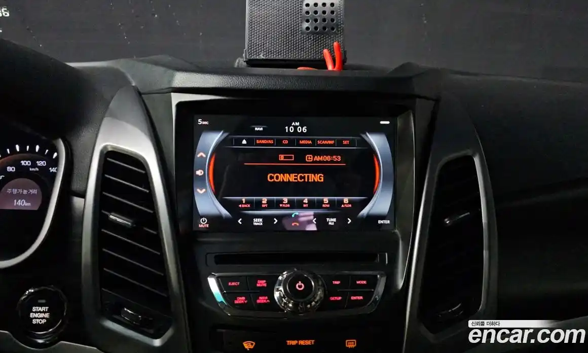 SsangYong Korando 2014 2.0 автомат (гидро), фото 23
