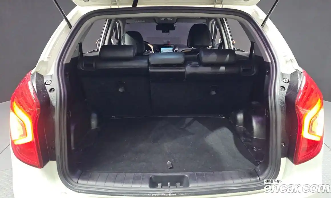 SsangYong Korando 2014 2.0 автомат (гидро), фото 26
