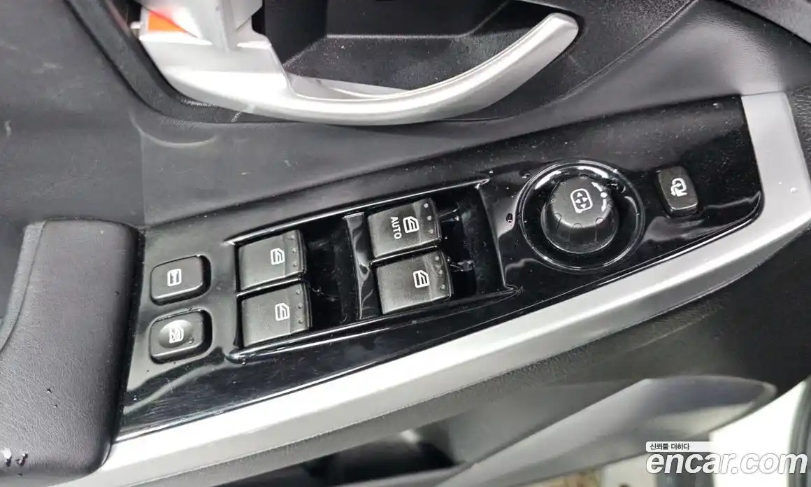 SsangYong Korando 2014 2.0 автомат (гидро), фото 29