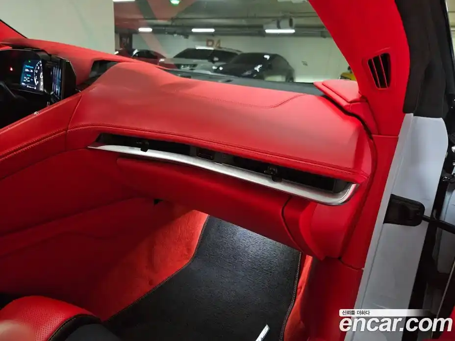 Chevrolet Corvette 2023 5.5 гидро, фото 13