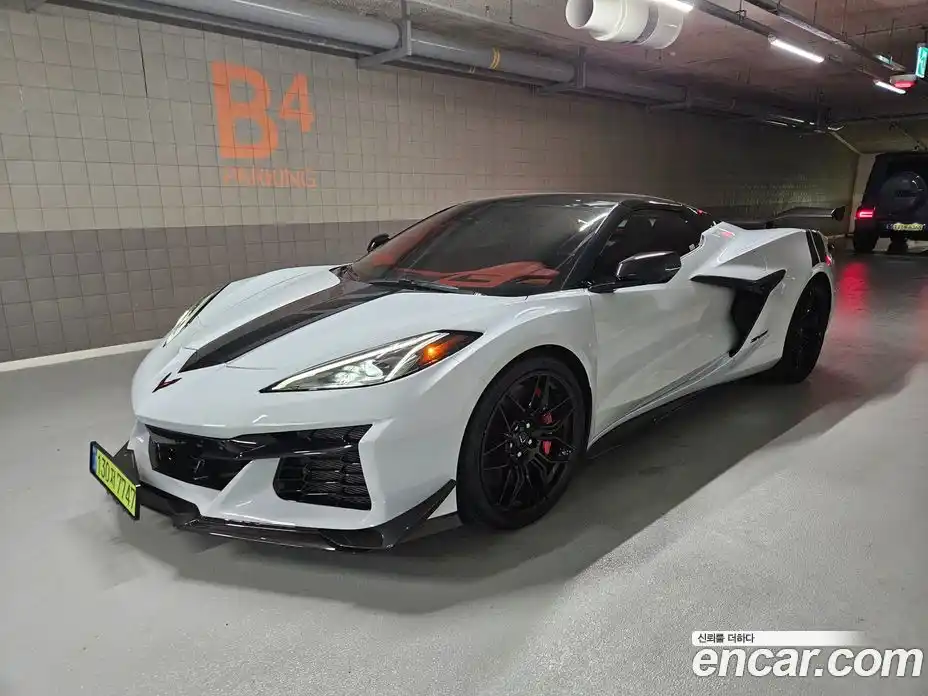 Chevrolet Corvette 2023 5.5 гидро, фото 5