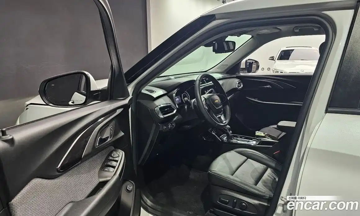 Chevrolet TrailBlazer 2023 1.3 гидро, фото 13