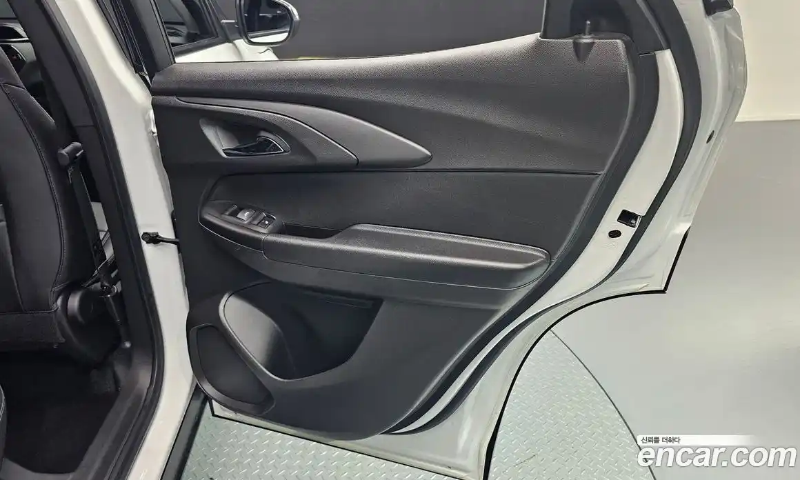 Chevrolet TrailBlazer 2023 1.3 гидро, фото 15