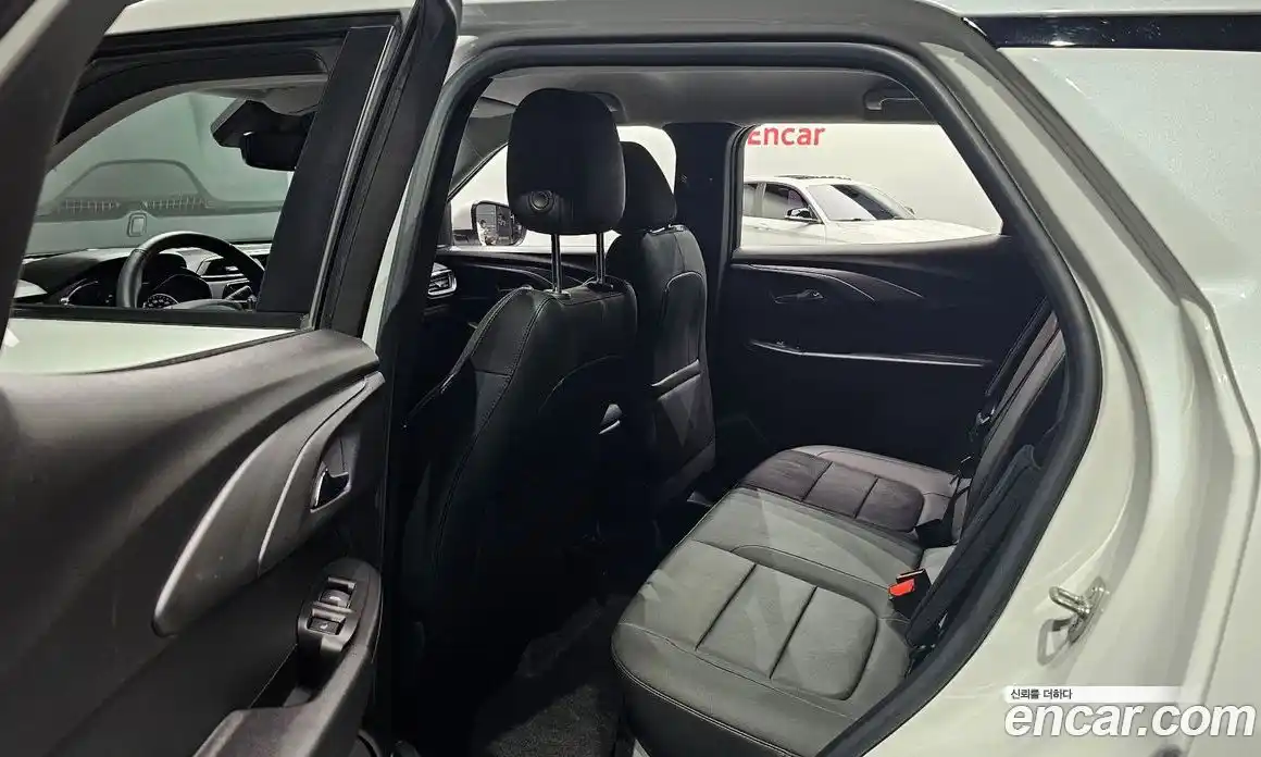 Chevrolet TrailBlazer 2023 1.3 гидро, фото 17
