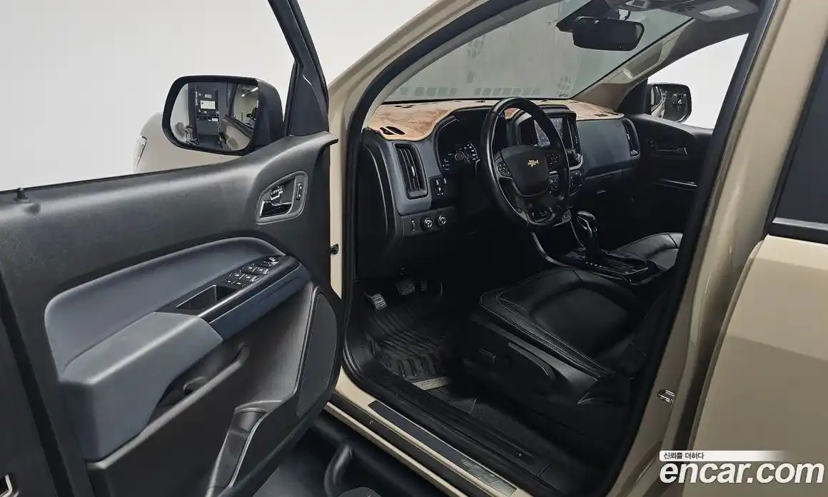 Chevrolet Colorado 2022 3.6 гидро, фото 12