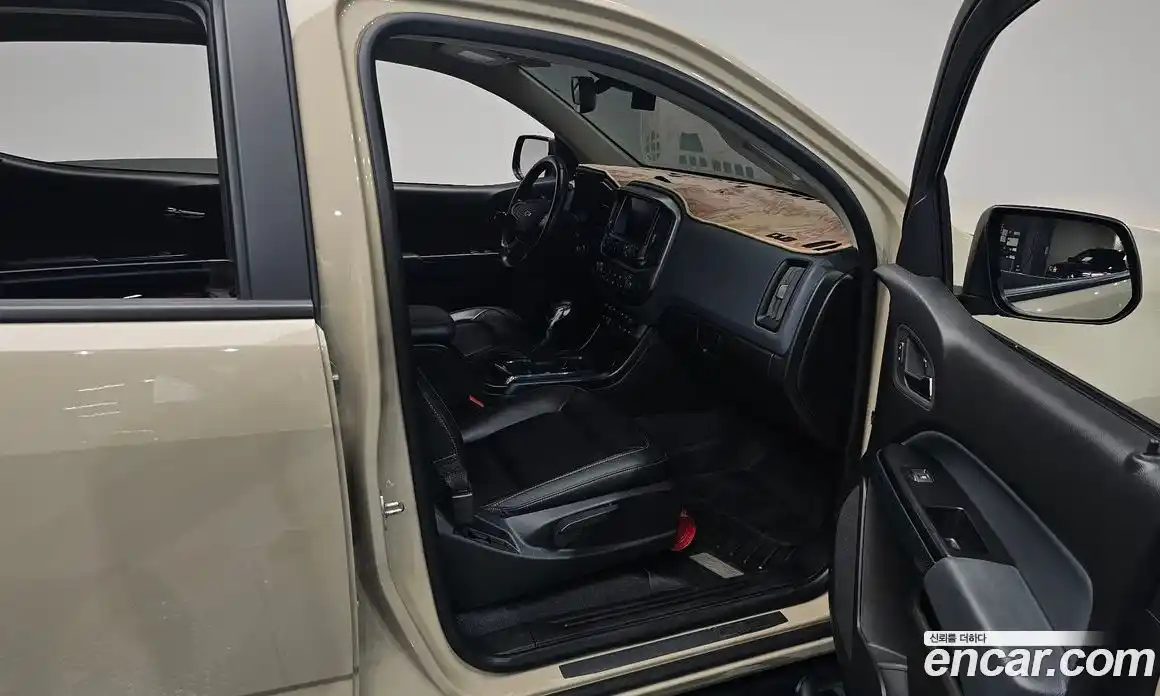 Chevrolet Colorado 2022 3.6 гидро, фото 15