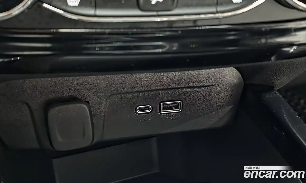 Chevrolet Trax 2024 1.2 гидро, фото 33