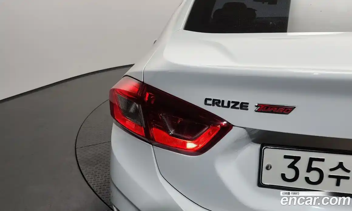 Chevrolet Cruze 2017 1.4 автомат (гидро), фото 9