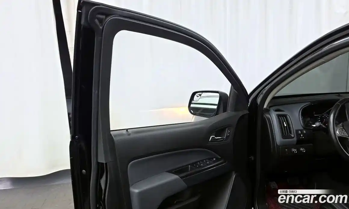 Chevrolet Colorado 2022 3.6 гидро, фото 14