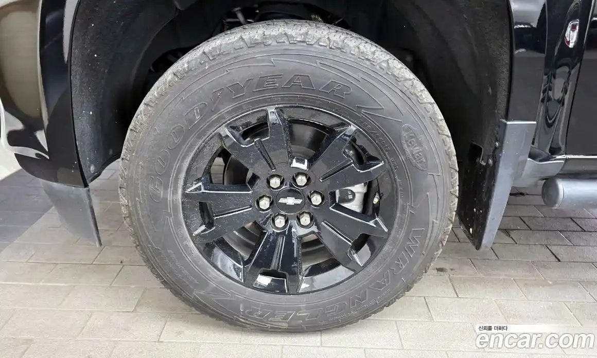 Chevrolet Colorado 2022 3.6 гидро, фото 5