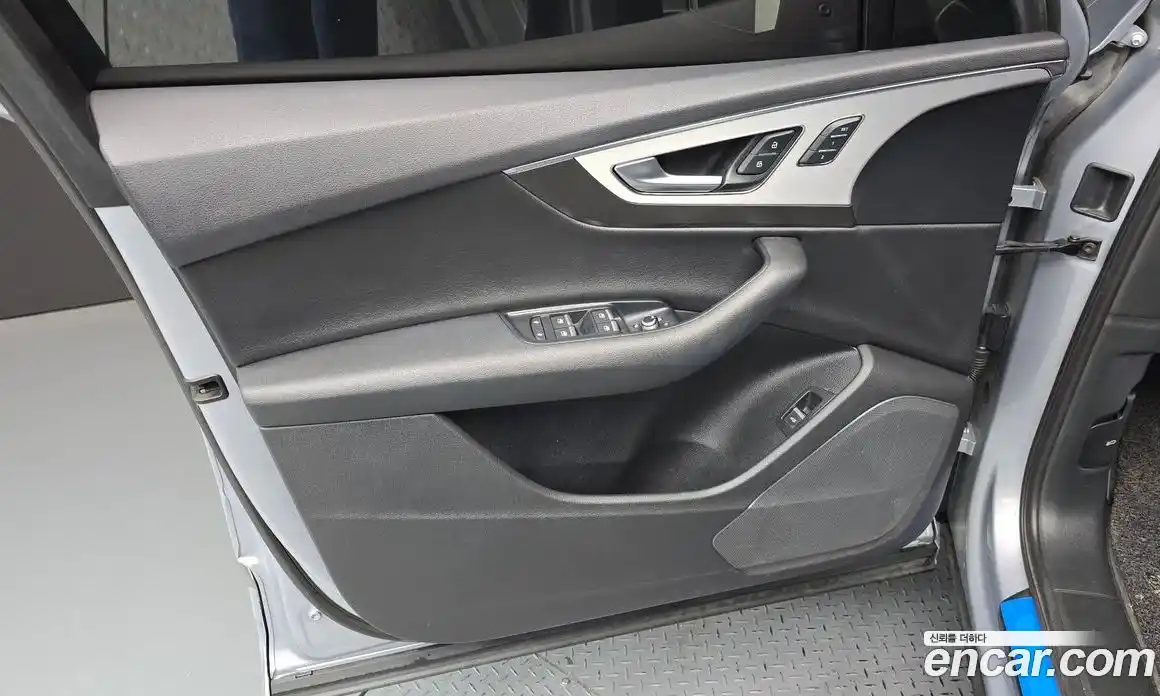 Audi Q7 2019 2.0 автомат (гидро), фото 14